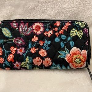 Vera Bradley BiFold Wallet